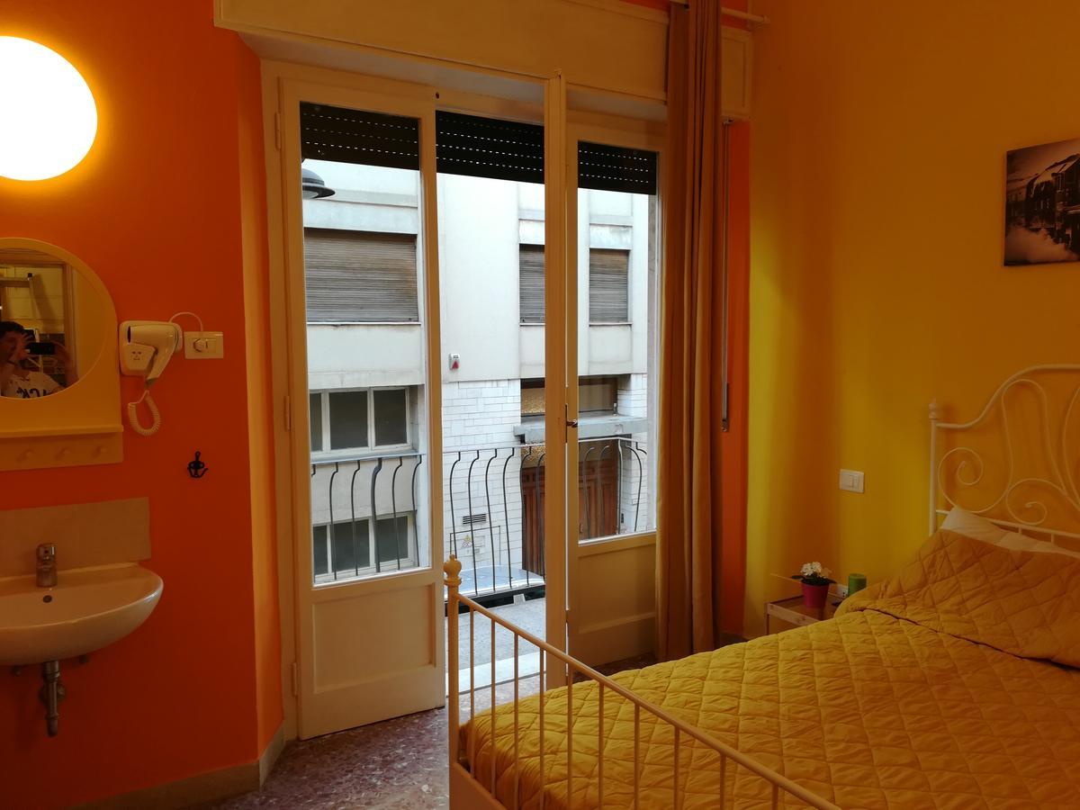 Pisa Train Station Hostel Luaran gambar