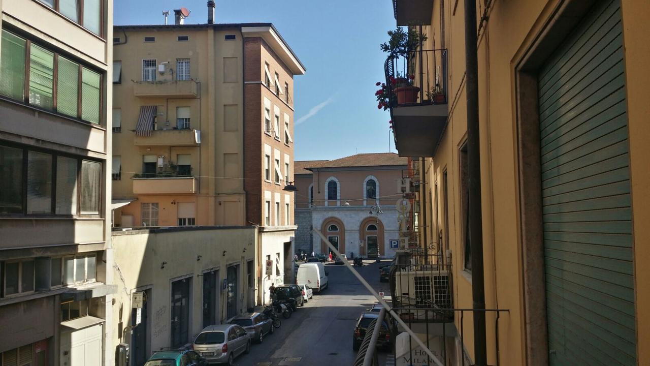 Pisa Train Station Hostel Luaran gambar