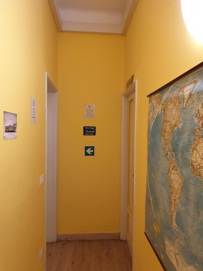 Pisa Train Station Hostel Luaran gambar