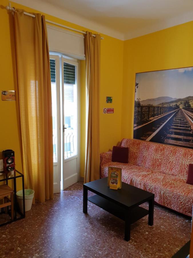 Pisa Train Station Hostel Luaran gambar